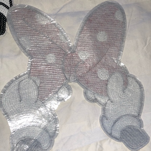 Disney minnni and Bow - Picture 3 of 3